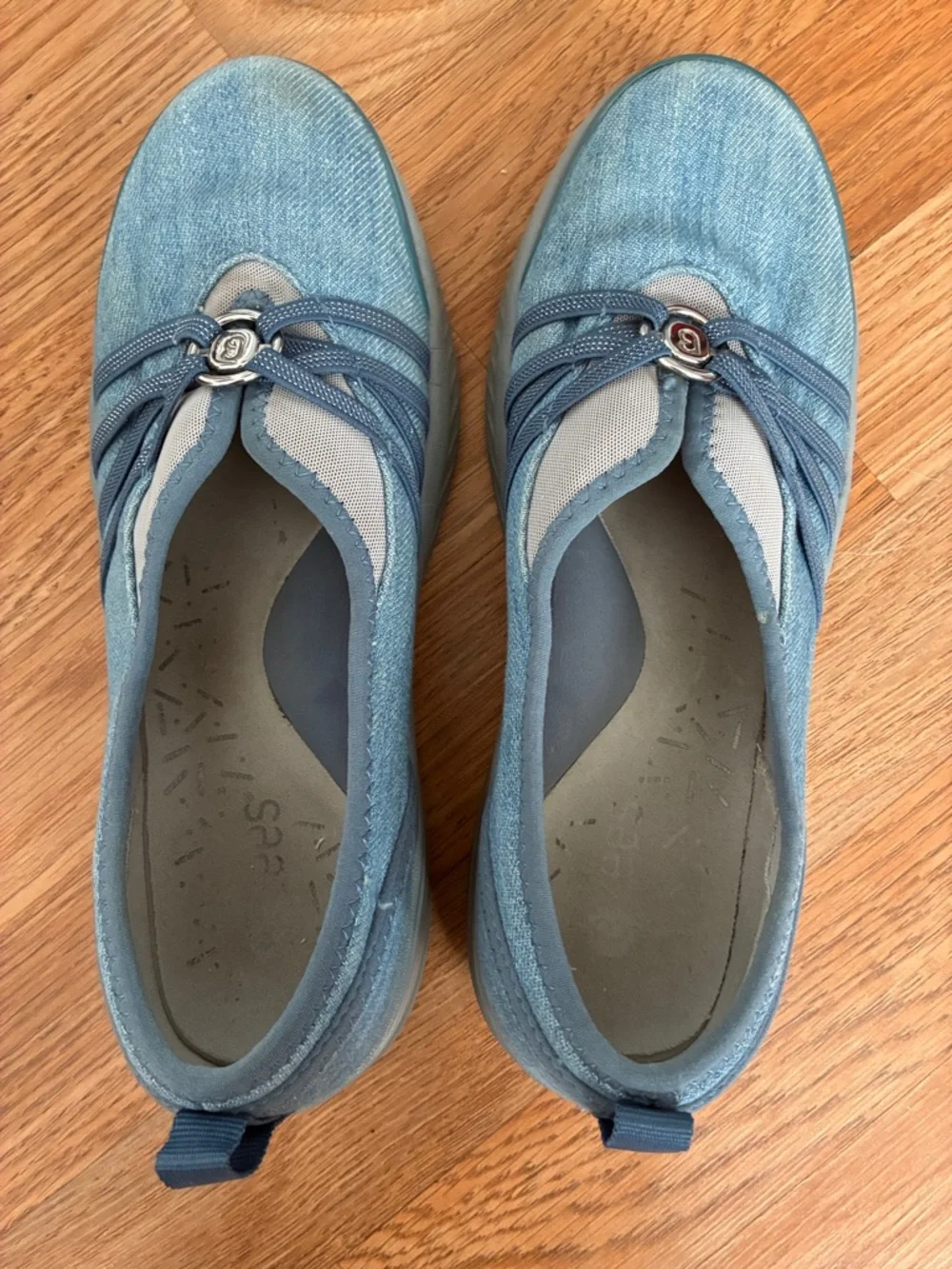 Bzees Women's Blue Slip-On Sneakers